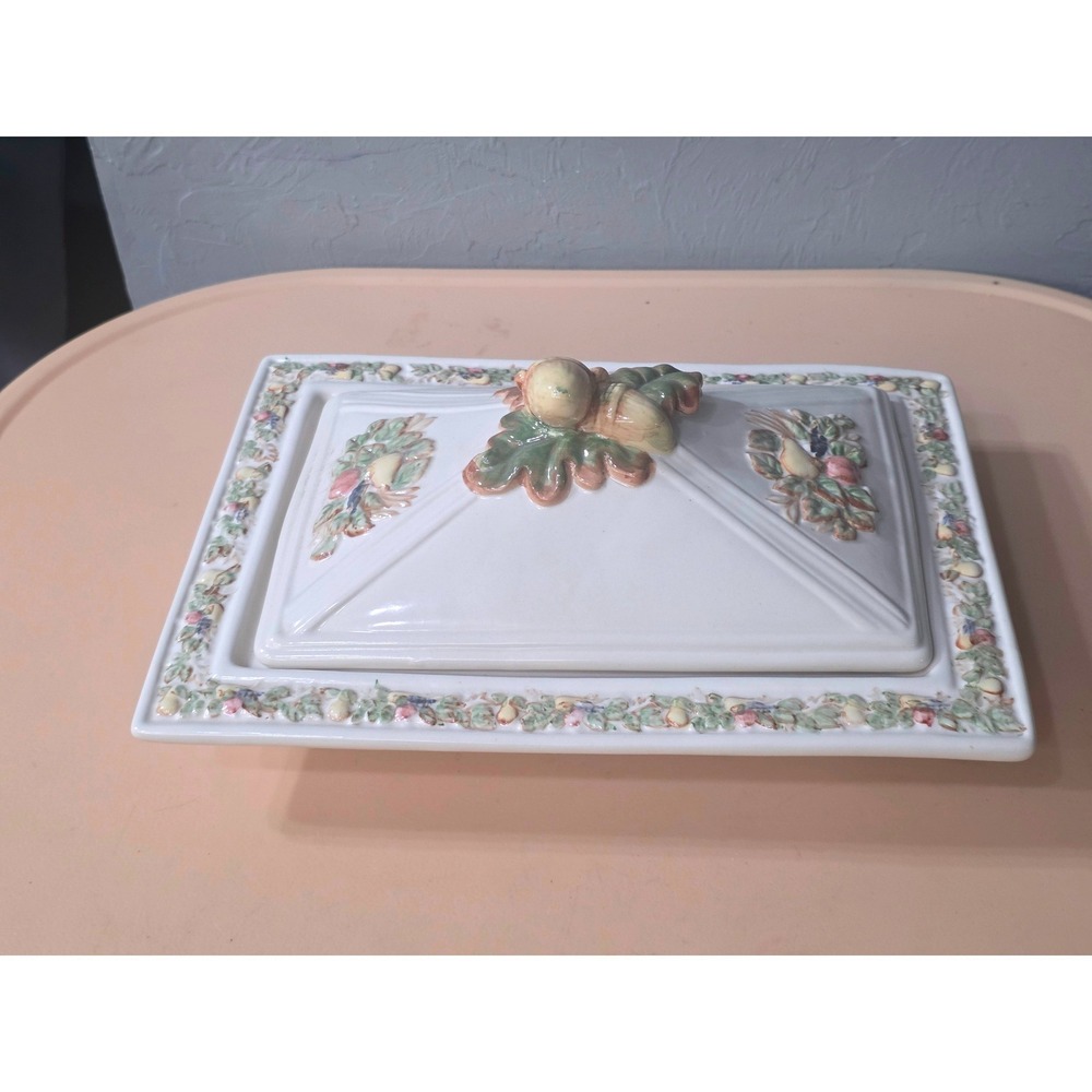 Vintage Ceramic Pottery Embossed Lidded Casserole Dish Serving Bowl Cream 12"